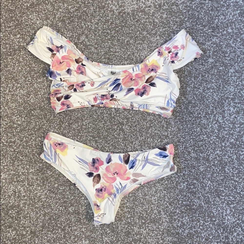 BILLABONG: Float On By Off The Shoulder Bikini Set